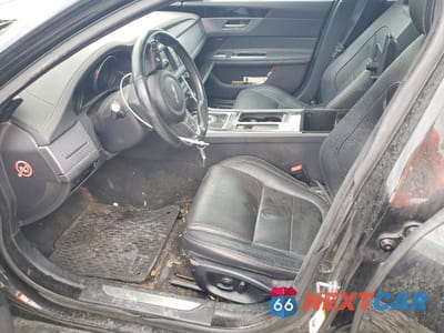 Zdjęcie 7 z 12 samochodu: 2016 JAGUAR XF R - SPORT VIN:SAJBL4BV9GCY16053 - miniatura
