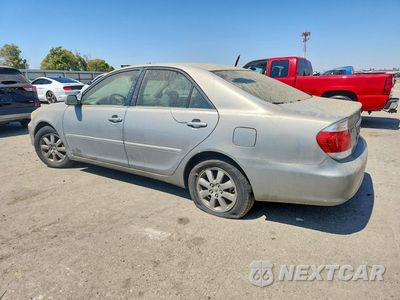 Drugie zdjęcie samochodu z przodu: 2005 TOYOTA CAMRY XLE VIN:4T1BE32K05U985213 - miniatura
