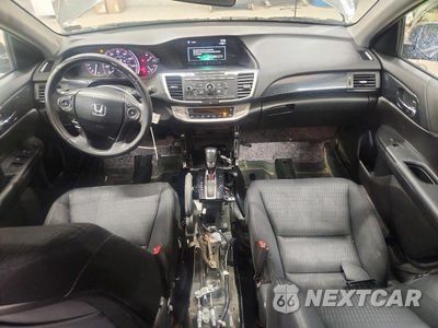 Zdjęcie 8 z 13 samochodu: 2014 HONDA ACCORD SPORT VIN:1HGCR2F55EA037680 - miniatura