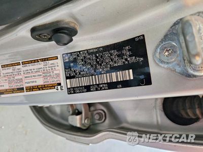 Zdjęcie 13 z 13 samochodu: 2005 TOYOTA HIGHLANDER BASE VIN:JTEHD21A550037106 - miniatura