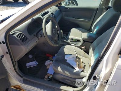 Zdjęcie 7 z 12 samochodu: 2003 TOYOTA CAMRY LE VIN:4T1BE32KX3U173480 - miniatura