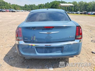 Zdjęcie 6 z 13 samochodu: 2014 CHRYSLER 300 S VIN:2C3CCAGT3EH276707 - miniatura