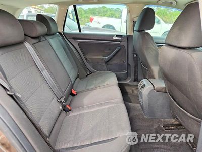 Zdjęcie 10 z 12 samochodu: 2014 VOLKSWAGEN JETTA S VIN:3VWKP7AJ9EM622943 - miniatura