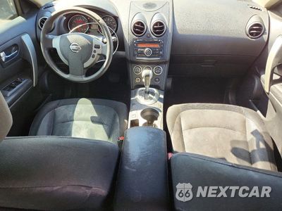 Zdjęcie 8 z 13 samochodu: 2012 NISSAN ROGUE S VIN:JN8AS5MV2CW363939 - miniatura