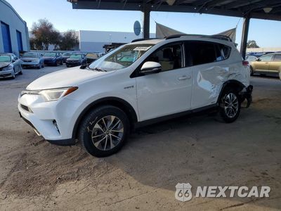 2017 TOYOTA RAV4 HYBRID XLE JTMRJREV6HD138367 - główne zdjęcie licytacji z USA - miniatura
