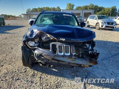 Piąte zdjęcie samochodu w środku: 2016 JEEP COMPASS LATITUDE VIN:1C4NJDEB6GD733838 - miniatura