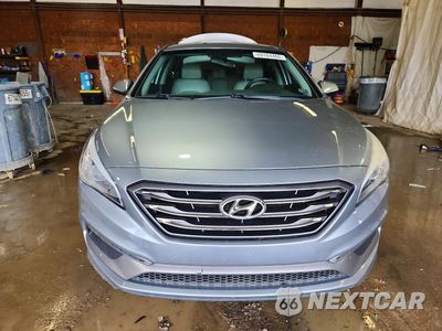 Piąte zdjęcie samochodu w środku: 2015 HYUNDAI SONATA SPORT VIN:5NPE34AF3FH091249 - miniatura