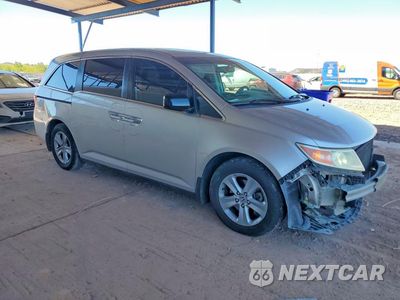 Czwarte zdjęcie samochodu z boku: 2013 HONDA ODYSSEY EXL VIN:5FNRL5H6XDB041540 - miniatura