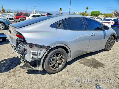 Trzecie zdjęcie samochodu z tyłu: 2024 TOYOTA PRIUS LIMITED VIN:JTDACAAU5R3023336 - miniatura