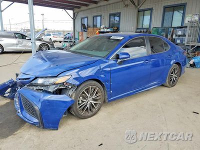 2023 TOYOTA CAMRY SE 4T1G11AK1PU122642 - główne zdjęcie licytacji z USA - miniatura