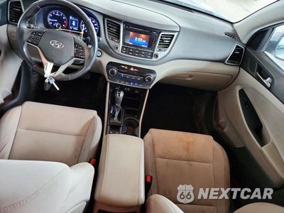 Zdjęcie 8 z 13 samochodu: 2017 HYUNDAI TUCSON SPORT VIN:KM8J3CA24HU590894 - miniatura
