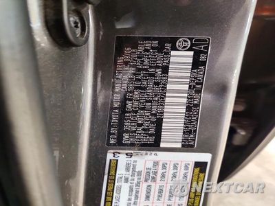 Zdjęcie 12 z 12 samochodu: 2007 TOYOTA COROLLA S VIN:2T1BR32E77C723983 - miniatura
