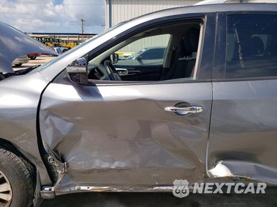 Zdjęcie 7 z 13 samochodu: 2020 NISSAN PATHFINDER S VIN:5N1DR2AN6LC616586 - miniatura