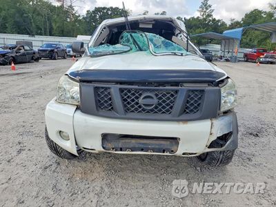 Piąte zdjęcie samochodu w środku: 2012 NISSAN TITAN S VIN:1N6BA0EK4CN315209 - miniatura