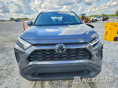 Piąte zdjęcie samochodu w środku: 2022 TOYOTA RAV4 XLE VIN:2T3W1RFVXNC193017 - miniatura