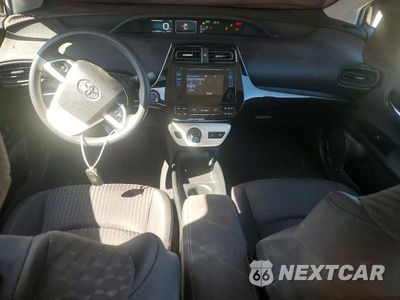 Zdjęcie 8 z 13 samochodu: 2018 TOYOTA PRIUS ONE VIN:JTDKBRFU8J3598212 - miniatura