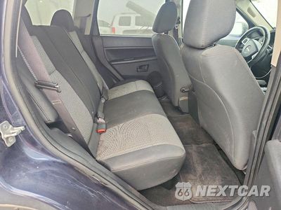 Zdjęcie 11 z 14 samochodu: 2008 JEEP GRAND CHEROKEE LAREDO VIN:1J8GR48K18C229632 - miniatura