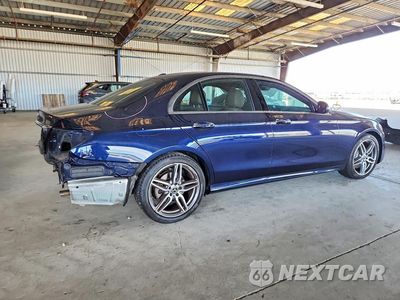 Trzecie zdjęcie samochodu z tyłu: 2018 MERCEDES-BENZ E 300 VIN:WDDZF4JB0JA316738 - miniatura