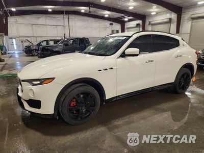 2017 MASERATI LEVANTE ZN661XUA4HX233268 - główne zdjęcie licytacji z USA - miniatura