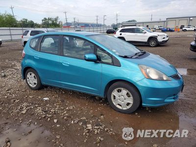 Czwarte zdjęcie samochodu z boku: 2013 HONDA FIT VIN:JHMGE8H38DC014132 - miniatura