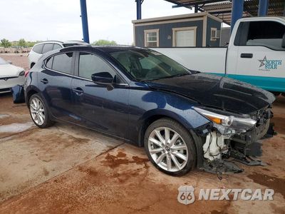 Czwarte zdjęcie samochodu z boku: 2017 MAZDA 3 GRAND TOURING VIN:3MZBN1M35HM128518 - miniatura