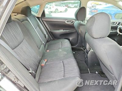 Zdjęcie 10 z 13 samochodu: 2019 NISSAN SENTRA SV VIN:3N1AB7AP4KY294078 - miniatura