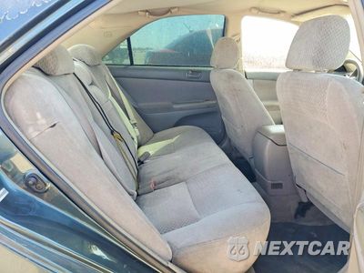 Zdjęcie 10 z 12 samochodu: 2002 TOYOTA CAMRY LE V6 VIN:4T1BF30K12U521052 - miniatura