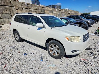 Czwarte zdjęcie samochodu z boku: 2010 TOYOTA HIGHLANDER BASE VIN:JTEBK3EH9A2160107 - miniatura
