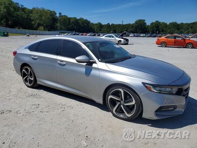 Czwarte zdjęcie samochodu z boku: 2019 HONDA ACCORD SPORT VIN:1HGCV1F32KA173457 - miniatura