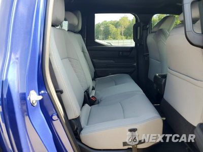 Zdjęcie 10 z 12 samochodu: 2025 TOYOTA TACOMA SR5 VIN:3TMLB5JNXSM104512 - miniatura