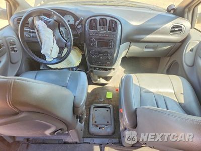 Zdjęcie 8 z 13 samochodu: 2005 DODGE GRAND CARAVAN SXT VIN:2D4GP44L65R122156 - miniatura