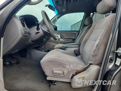 Zdjęcie 7 z 13 samochodu: 2003 TOYOTA SEQUOIA SR5 VIN:5TDZT34A13S181873 - miniatura