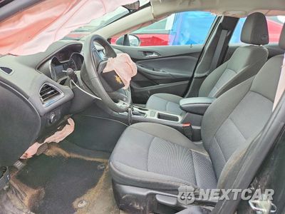 Zdjęcie 7 z 12 samochodu: 2018 CHEVROLET CRUZE LS VIN:1G1BC5SM9J7198446 - miniatura