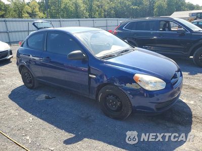 Czwarte zdjęcie samochodu z boku: 2008 HYUNDAI ACCENT GS VIN:KMHCM36C28U078431 - miniatura