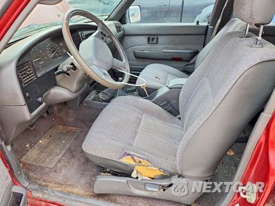 Zdjęcie 7 z 13 samochodu: 1992 TOYOTA 4RUNNER SR5 V6 VIN:JT3VN39W4N8040093 - miniatura