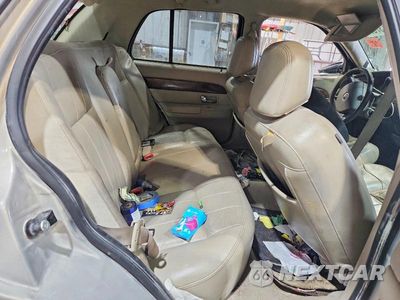 Zdjęcie 10 z 12 samochodu: 2010 MERCURY GRAND MARQUIS LS VIN:2MEBM7FV6AX619244 - miniatura