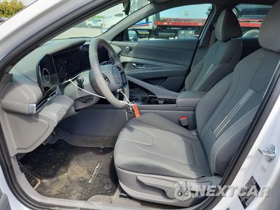 Zdjęcie 7 z 12 samochodu: 2025 HYUNDAI ELANTRA HYBRID SEL SPORT VIN:KMHLM4DJ0SU152654 - miniatura