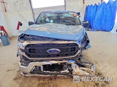 Piąte zdjęcie samochodu w środku: 2023 FORD F150 SUPERCREW VIN:1FTFW1E59PKD46422 - miniatura
