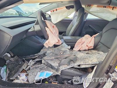 Zdjęcie 7 z 12 samochodu: 2025 TESLA MODEL 3 VIN:5YJ3E1EA3SF917007 - miniatura