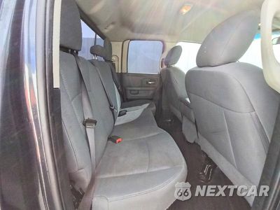 Zdjęcie 10 z 14 samochodu: 2018 RAM 1500 SLT VIN:1C6RR6GG3JS105213 - miniatura