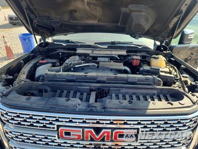 Zdjęcie 11 z 13 samochodu: 2020 GMC SIERRA K2500 DENALI VIN:1GT49REY7LF119613 - miniatura