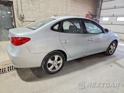Trzecie zdjęcie samochodu z tyłu: 2010 HYUNDAI ELANTRA SE VIN:KMHDU4AD6AU178130 - miniatura