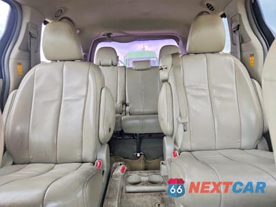 Zdjęcie 10 z 13 samochodu: 2014 TOYOTA SIENNA XLE 8-PASSENGER VIN:5TDYK3DC1ES460842 - miniatura