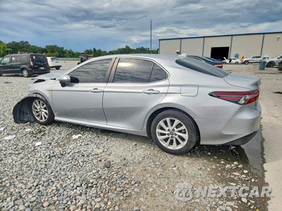 Drugie zdjęcie samochodu z przodu: 2022 TOYOTA CAMRY LE VIN:4T1C11AK2NU705751 - miniatura