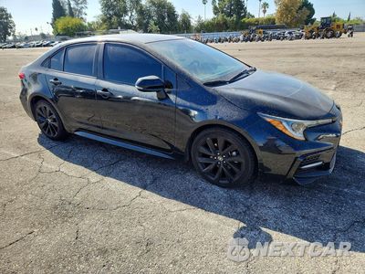 Czwarte zdjęcie samochodu z boku: 2022 TOYOTA COROLLA SE NIGHTSHADE EDITION VIN:5YFS4MCE6NP111998 - miniatura