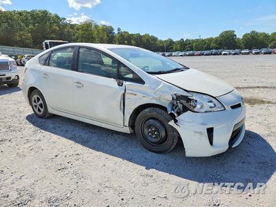 Czwarte zdjęcie samochodu z boku: 2015 TOYOTA PRIUS FOUR VIN:JTDKN3DU3F0481489 - miniatura