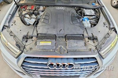 Zdjęcie 12 z 13 samochodu: 2017 AUDI Q7 PREMIUM PLUS VIN:WA1LAAF73HD036378 - miniatura