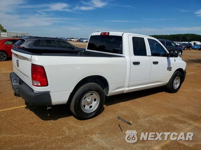 Trzecie zdjęcie samochodu z tyłu: 2022 RAM 1500 CLASSIC TRADESMAN VIN:1C6RR6FG9NS231776 - miniatura