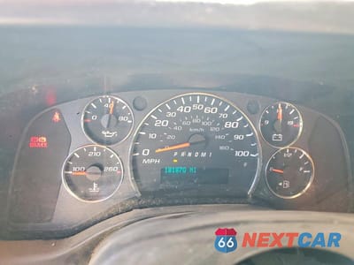 Zdjęcie 9 z 14 samochodu: 2014 CHEVROLET EXPRESS G2500 VIN:1GCWGFCAXE1119916 - miniatura