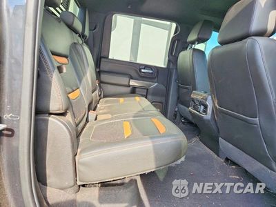 Zdjęcie 10 z 12 samochodu: 2020 GMC SIERRA K2500 AT4 VIN:1GT49PEY8LF141950 - miniatura